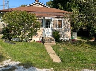 1227 Slate Run Rd, New Albany, IN 47150