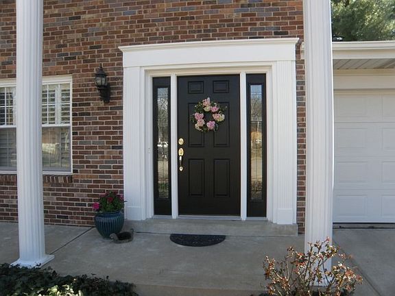 2nd image of 7934 Camelot Ln