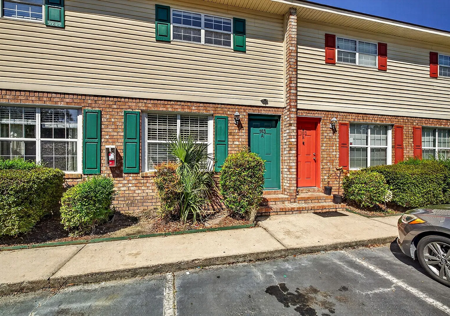 Comfortable Ladson Home Near Everyday Conveniences — Photo 2