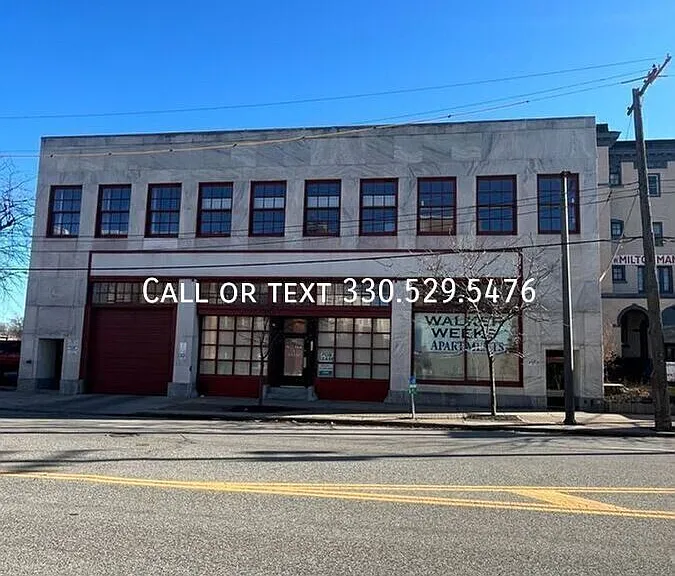 2404 Prospect Ave — Photo 6