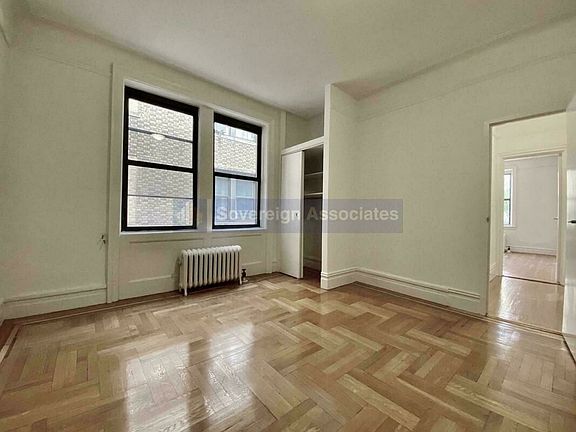 2nd image of 652 W 163rd St #47B