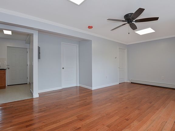 2nd image of 9405 108th St