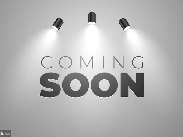 1641 Christian St APT 3, Philadelphia, PA 19146