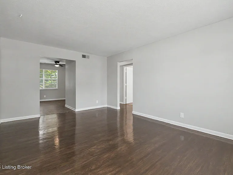 2632 Lindsay Ave #C4 — Photo 5