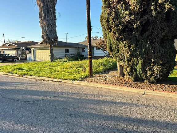 2nd image of 12852 Avenue 419