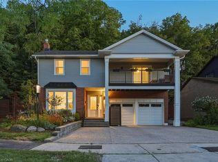 18 Dundee Dr, Hamilton, ON L8G 4K4