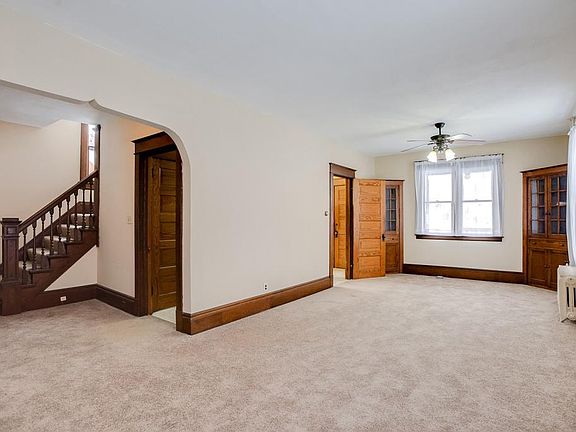 5th image of 1342 Edgerton St