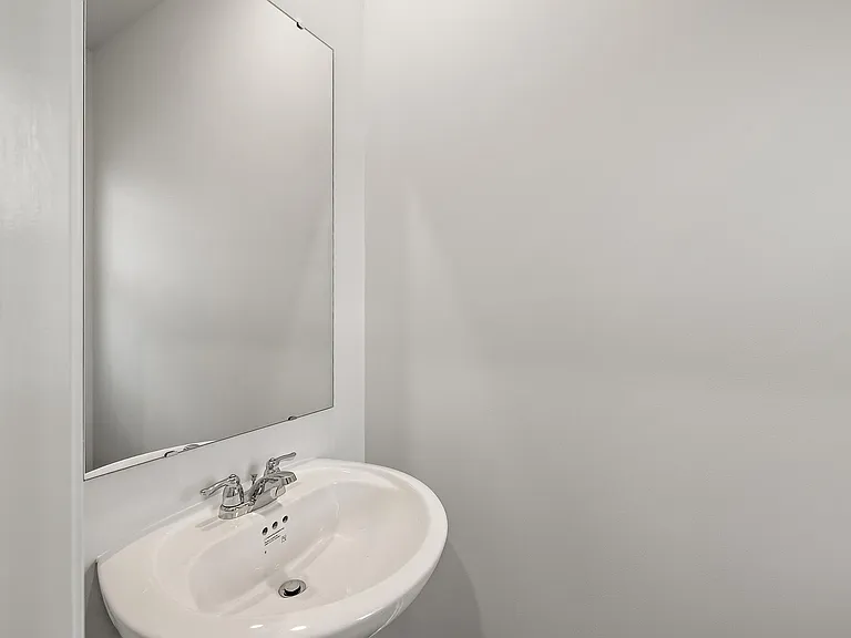 391 Tiliwa St — Photo 8
