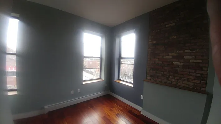 Rented by At Home Realty NY LLC | media 18