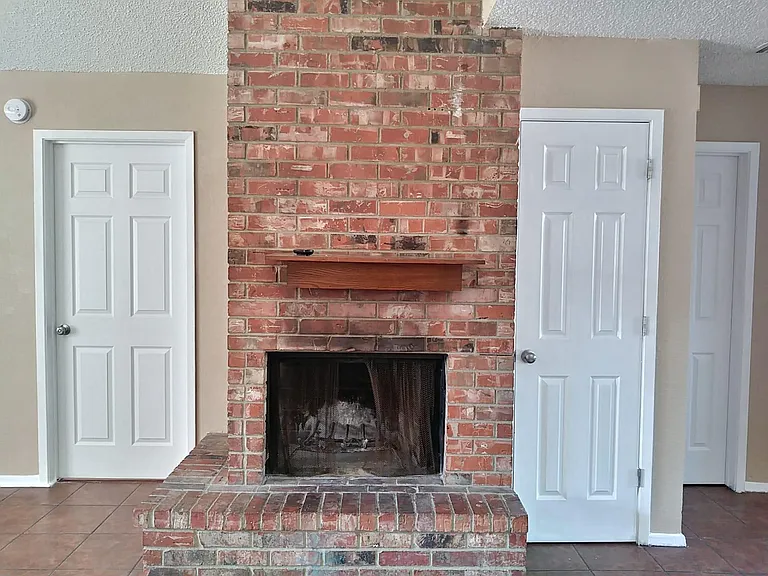522 Matt Ln — Photo 5