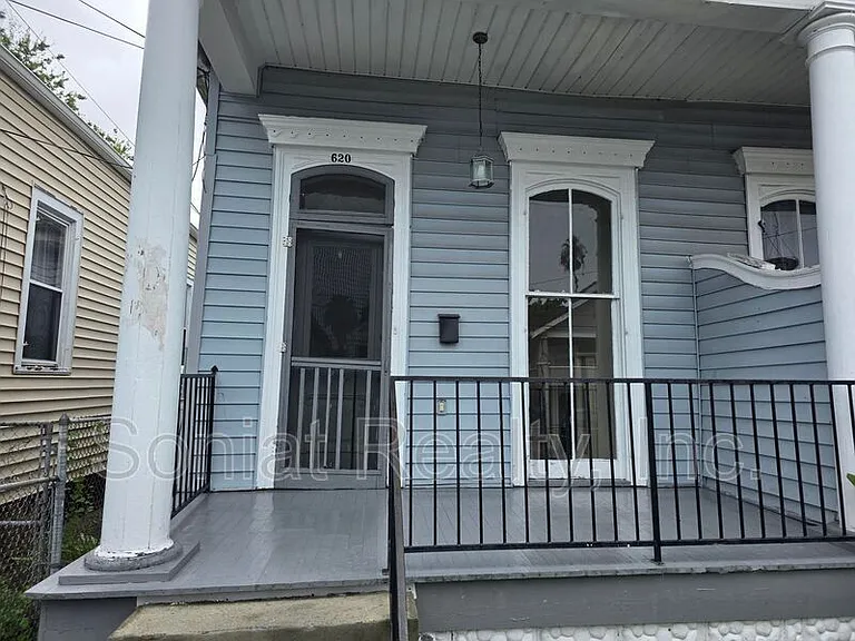 620 S Cortez St — Photo 2