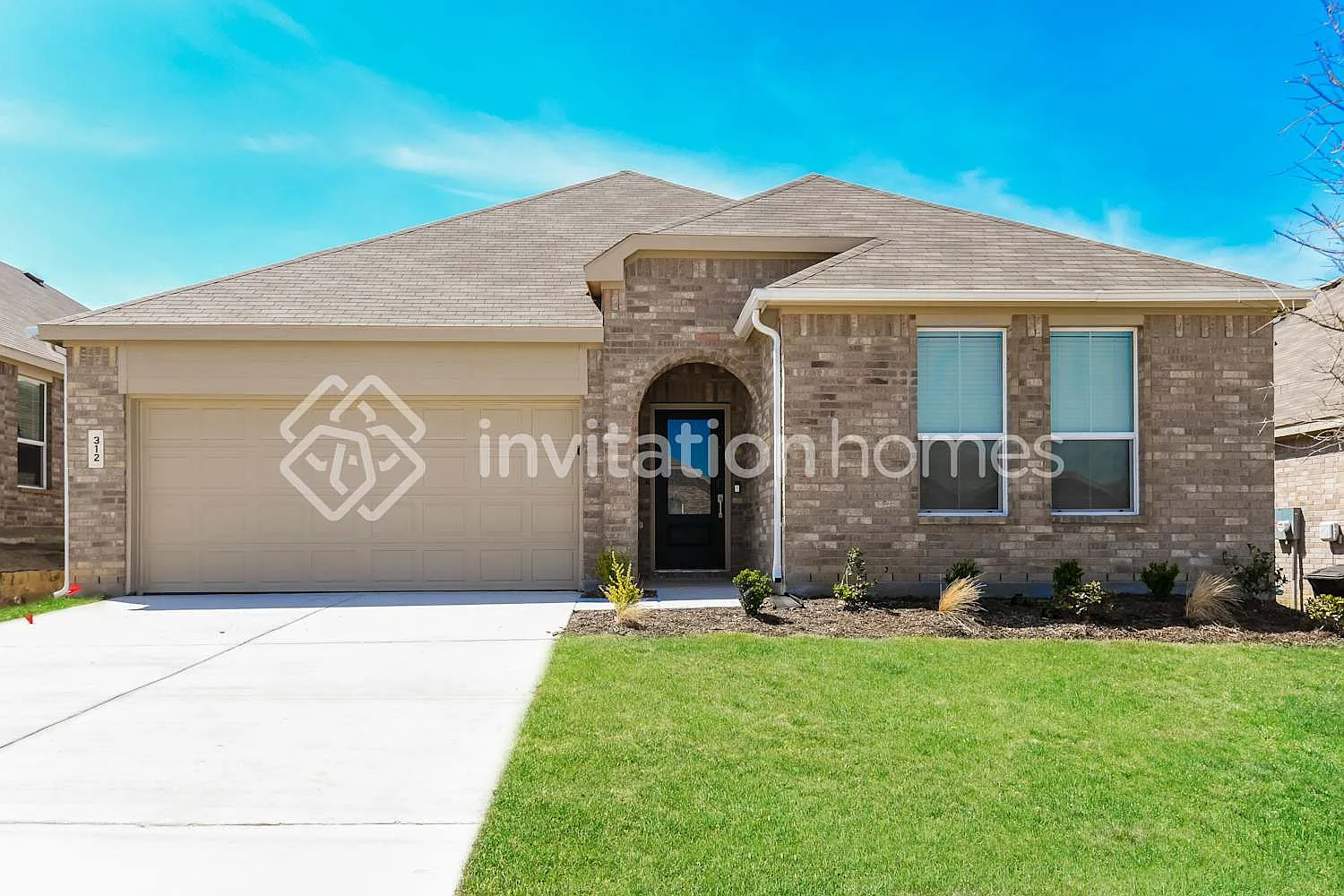 312 Sedalia Trl Justin, TX 76247 — Photo 1