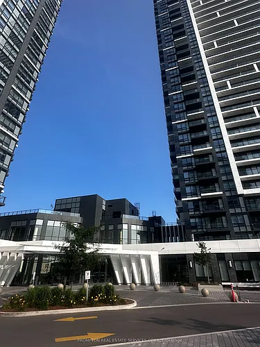 8 Water Walk Dr Photo 1