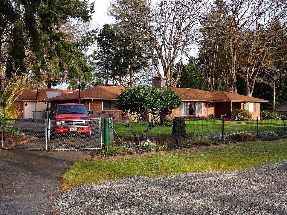 1st image of 8303 Leona Way SW