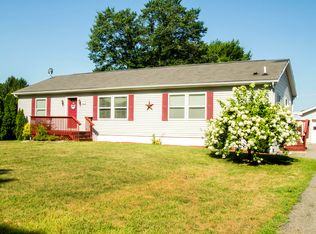 17 Green Ln, Succasunna, NJ 07876