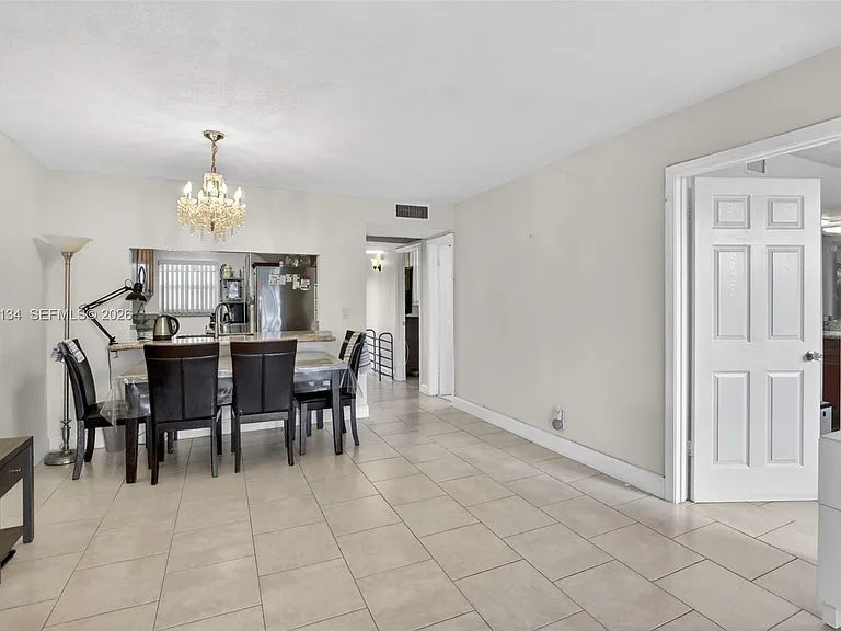 9330 Lagoon Pl #307 — Photo 13