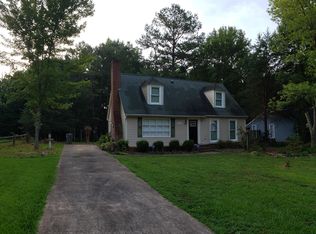 6310 Old Meadow Rd, Charlotte, NC 28227