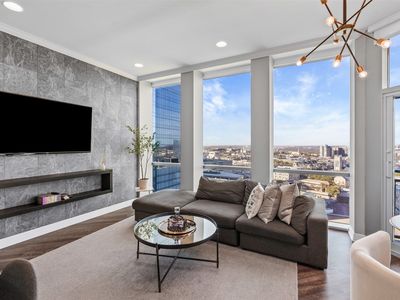 500 Throckmorton St APT 1406, Fort Worth, TX, 76102