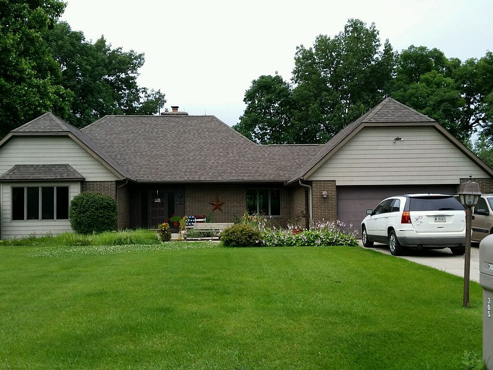 1st image of 305 Island View Dr