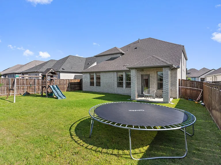 132 Chase Creek Dr — Photo 22