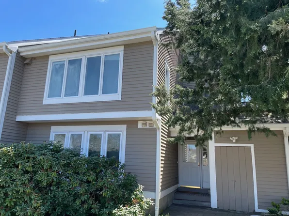 80 Seaview Terrace #25, Guilford, CT 06437