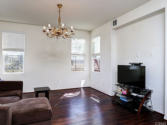 2nd image of 28452 Camino Del Arte Dr