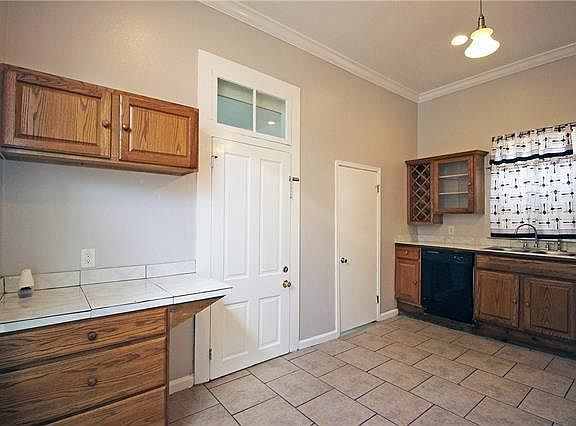 5th image of 218 S Dorgenois St