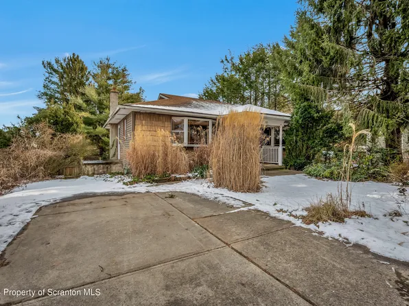 189 S Keyser Ave, Old Forge, PA 18518
