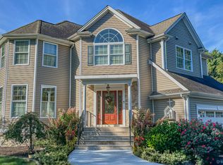 146 Munson Rd, Beacon Falls, CT 06403