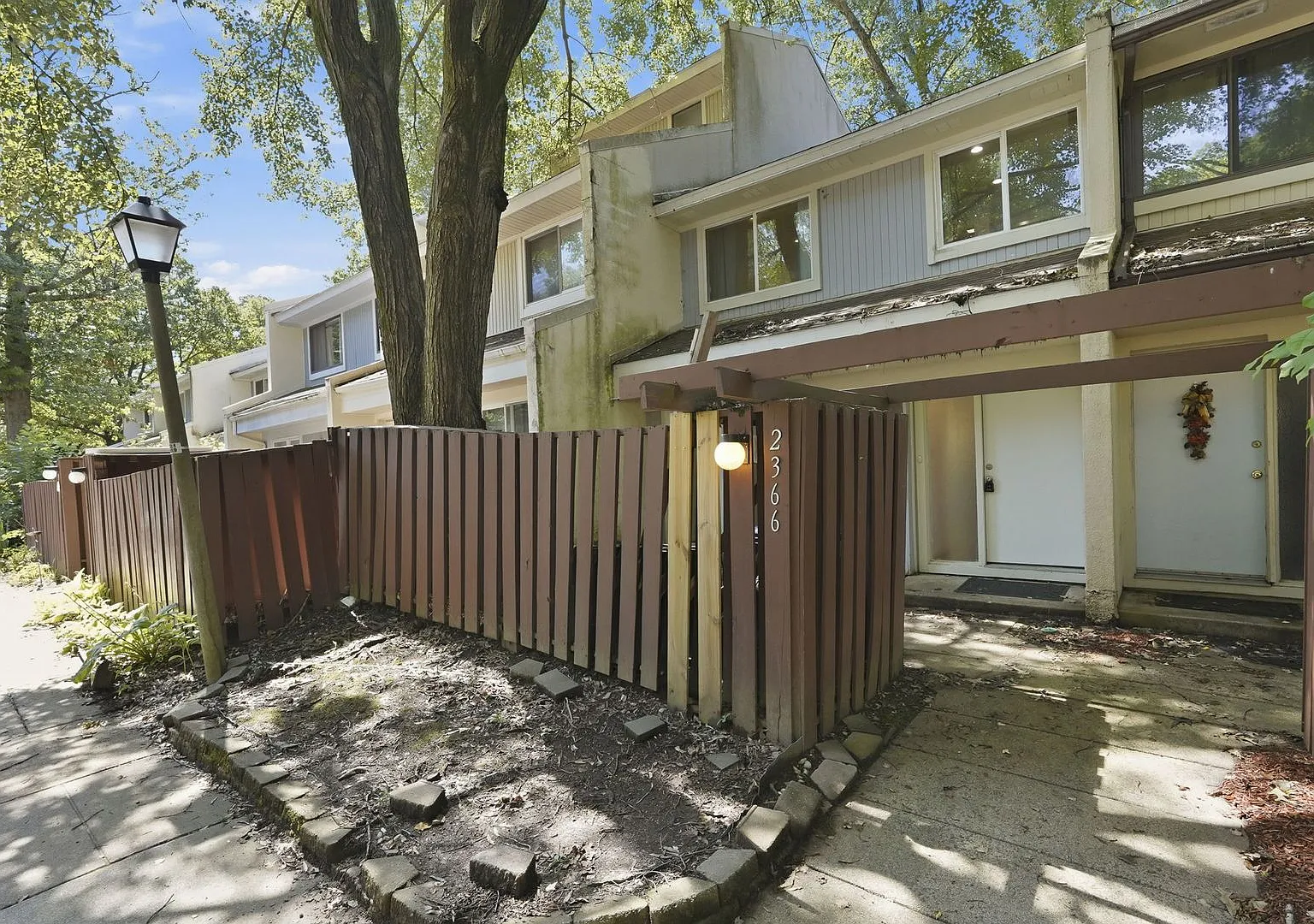 Welcome to Your New Home at 2366 Southgate Square! — Photo 1