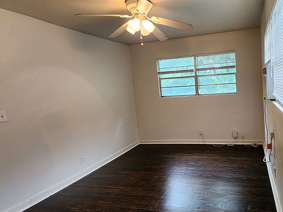 4th image of 1203 Panhandle St Ste 5