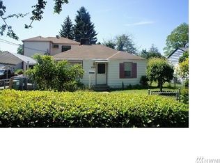 633 SW 136th St, Burien, WA 98166