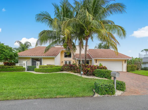 4877 Pineview Circle, Delray Beach, FL 33445