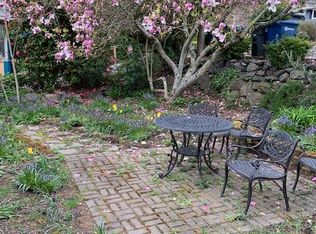 11227 22nd Pl SW, Seattle, WA 98146