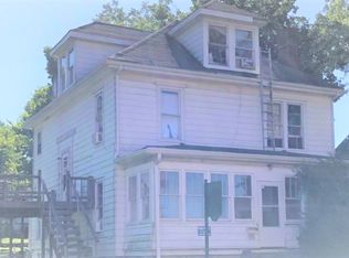 18 N Shafer St APT 2, Athens, OH 45701
