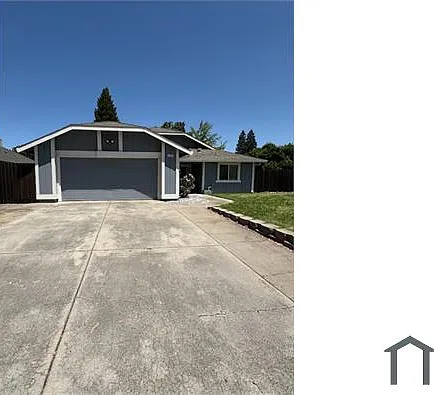 1325 Senida Way — Photo 1
