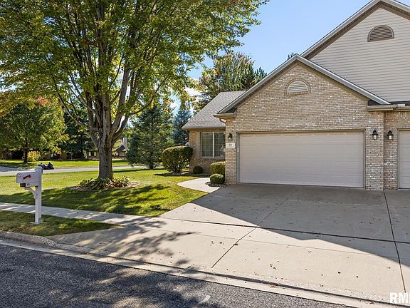 3rd image of 99 Fox Creek Ct