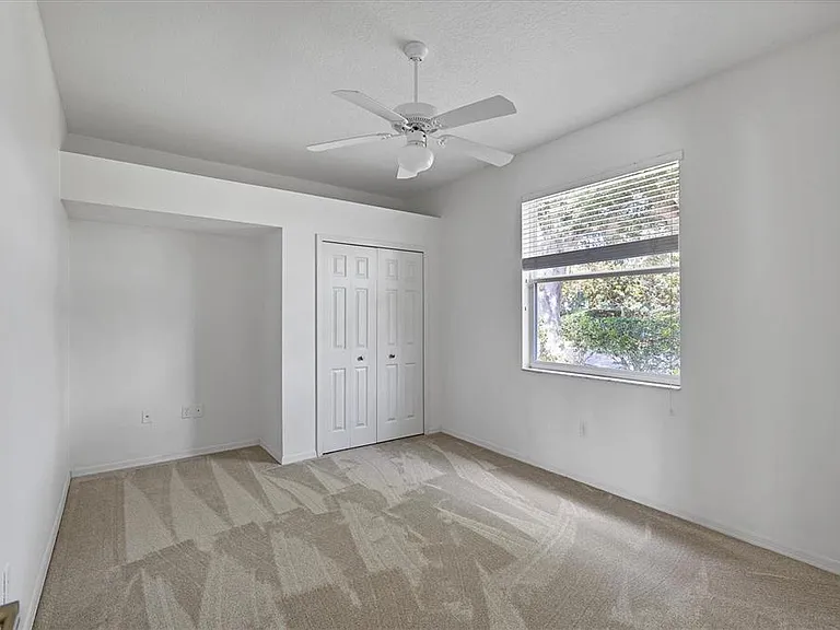 8501 Park Shore Ln — Photo 30