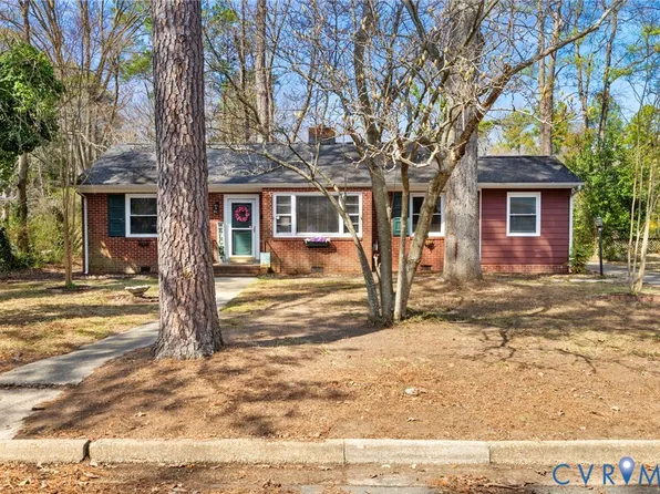 219 Stuttaford Dr, Sandston, VA 23150