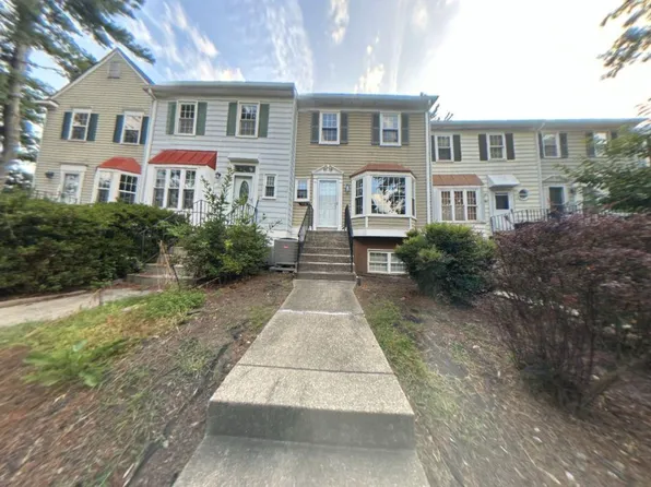 1516 Marlborough Ct, Crofton, MD 21114