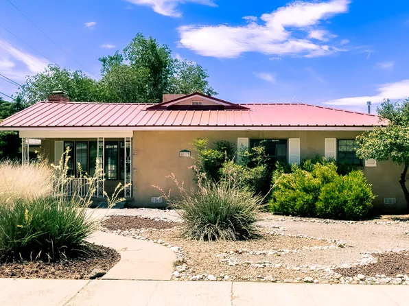 813 Calle Del Corte NE, Albuquerque, NM 87110