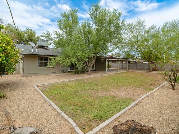 4th image of 1203 W ORANGE Drive