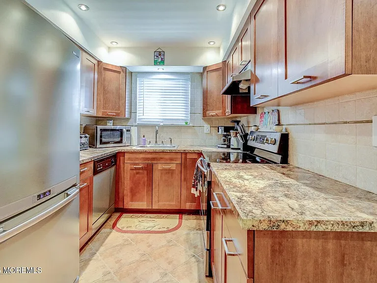 3 Wharfside Dr — Photo 18