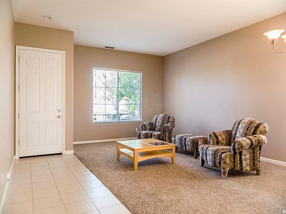 4th image of 3315 Tenaya Ln