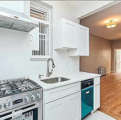 1st image of 1559 Dekalb Ave #1BB
