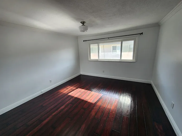 1745 Maple Ave #79 — Photo 7