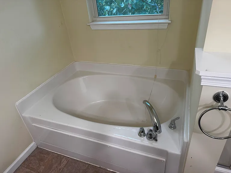 3335 Kentshire Cir — Photo 29