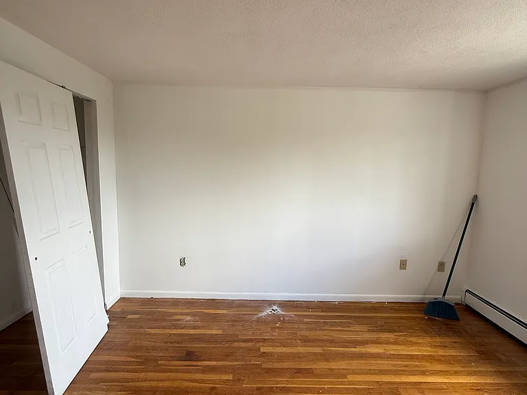 330 Shirley St #36 — Photo 7