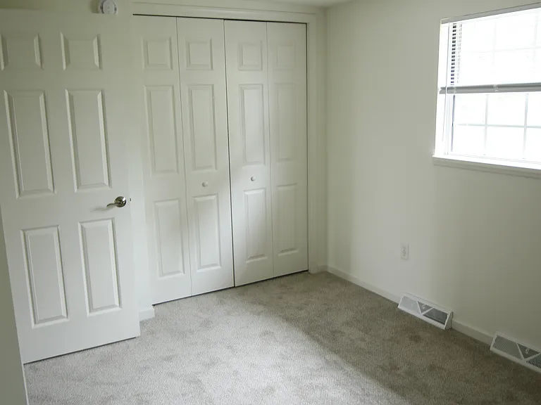 18 Ramsgate Ln — Photo 21