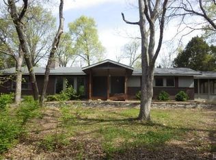 8007 Local Hillsboro Rd, Cedar Hill, MO 63016